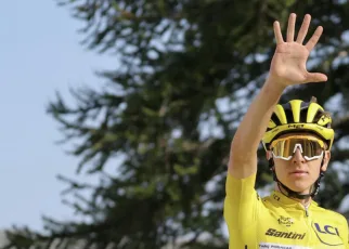 Pogacar beats rival Vingegaard again in Tour de France's penultimate stage