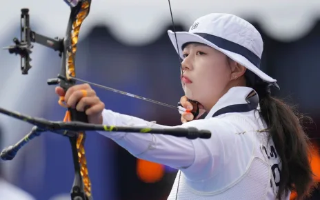 Lim Si-hyeon leads dominant South Korea archery team with WR