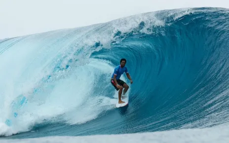 Steady swells highlight third day of men’s Olympics surfing in Tahiti