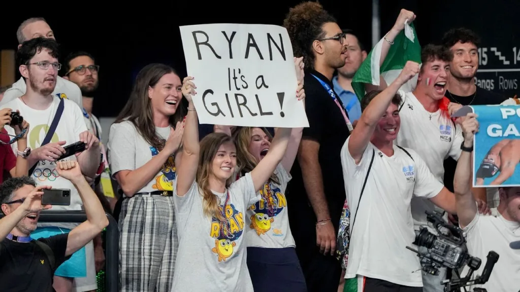 Ryan Murphy wins bronze before finding out he’ll be ‘girl dad’