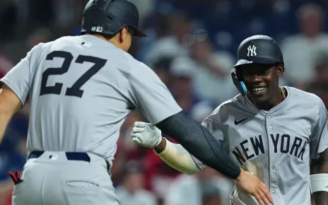 Jazz Chisholm Jr. moves to 3B, leads Yankees past Phillies