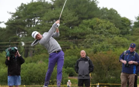 152nd Open Championship: American Thomas takes early lead, McIlroy struggling