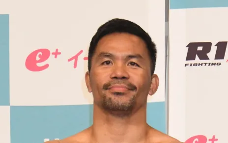 Watch 45-year-old Manny Pacquiao stare down kickboxing champion for Super RIZIN 3 fight | Video