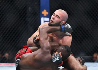 Phantom tap? Manel Kape claims Muhammad Mokaev tapped to guillotine choke, posts video evidence