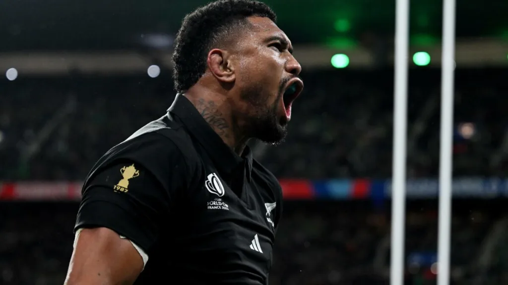 All Blacks ace Ardie Savea close to shock call to honour Samoan heritage