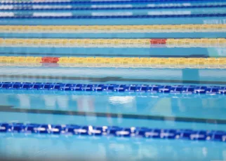 16-Year-Old Mena Boardman Hits Big 100 FR PB of 56.62 at Mt Hood Sectionals (Day 1/2 Recap)