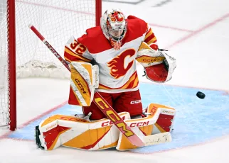 Calgary Flames Re-Sign Dustin Wolf to 2-Year Contract – The Hockey Writers – Flames Transactions