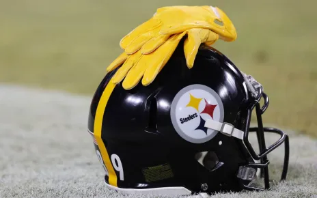 Steelers Rookie Is Turning Heads At Training Camp