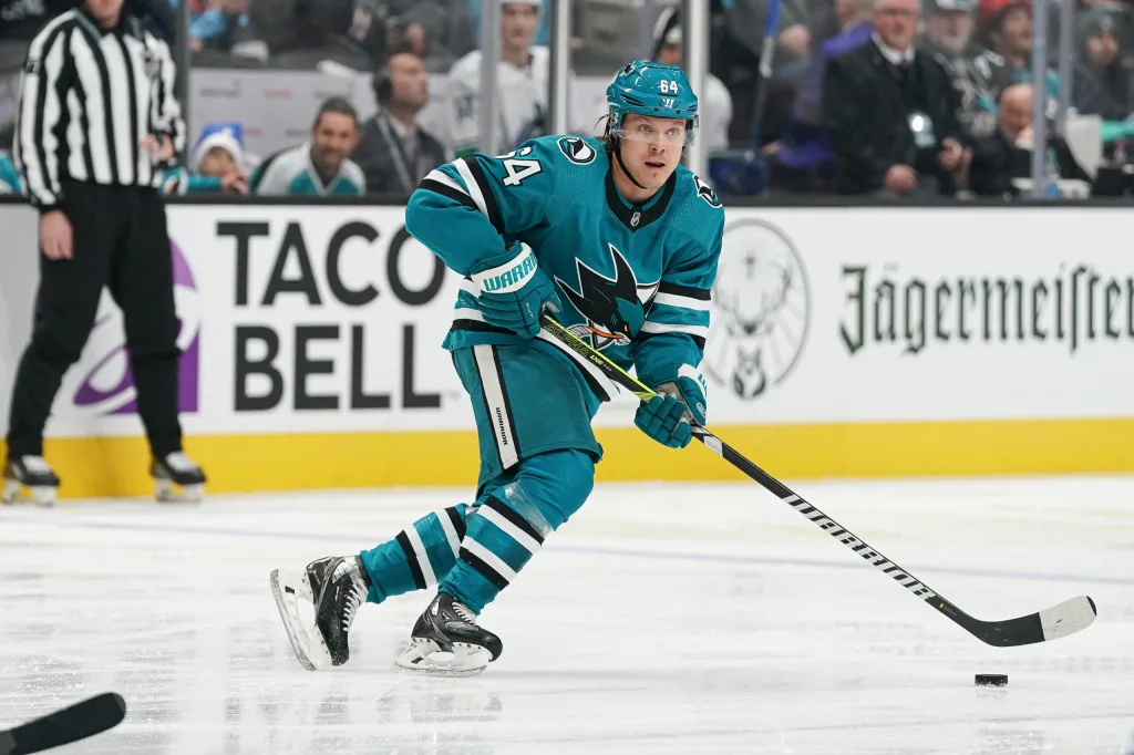 San Jose Sharks’ Preseason Lineup Storylines to Watch – The Hockey Writers – San Jose Sharks