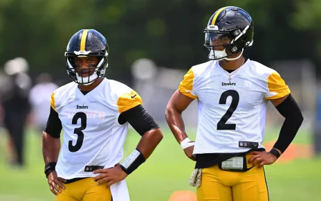 Radio Host Predicts Top QBs Won’t Be Back With Steelers Next Season