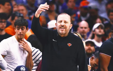 New York Knicks reportedly extend head coach Tom Thibodeau