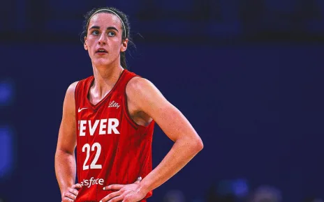 Caitlin Clark logs 19-assist game after Olympics snub, opts out of 3-point contest