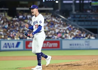 River Ryan, Teoscar Hernández star in Dodgers’ win over Giants