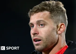 Leigh Halfpenny: Harlequins sign former Wales full-back for 2024-25