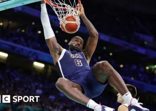 Olympics basketball: Durant and James star as USA thrash Serbia