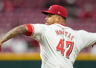 Frankie Montas traded to Brewers from Reds