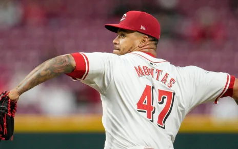 Frankie Montas traded to Brewers from Reds