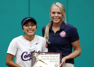 Katelen Pedroza receives Jennie Finch Empowerment Award