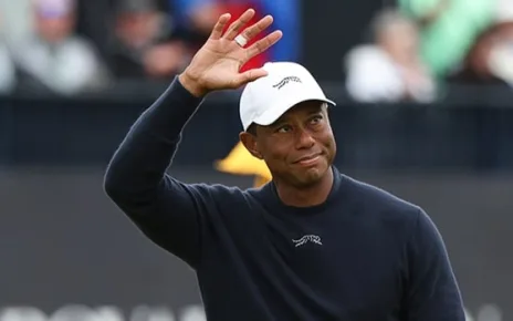 Tiger Woods misses 3rd consecutive cut at major, ending his season at British Open