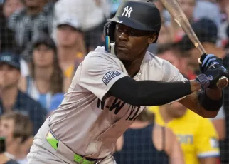 Jazz Chisholm bats fifth, plays center in Yankees debut