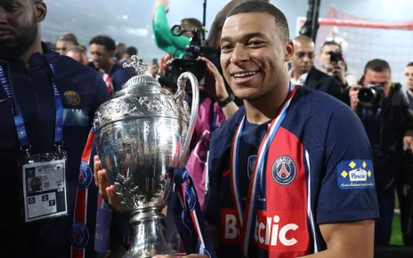 Kylian Mbappé prepares to take legal action against PSG over unpaid salary