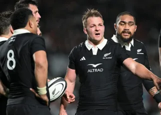 Former All Black captain defends Razor fielding four openside flankers