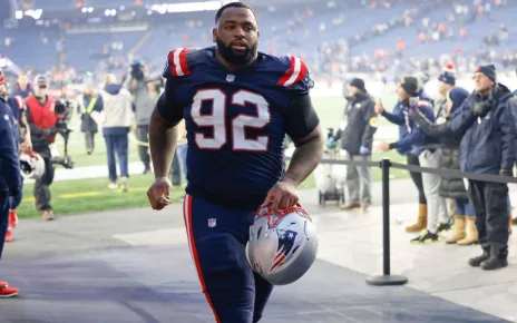 Sources – Patriots, DT Davon Godchaux agree to 2-year extension