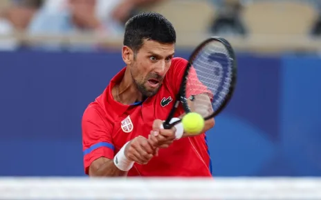 Novak Djokovic into Olympic semifinals but worried about knee