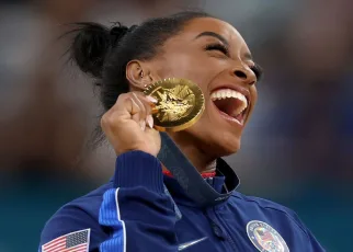 Simone Biles earns 7th gold after dominating vault final