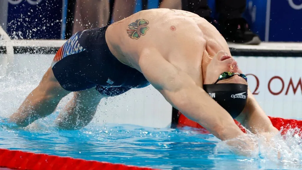 U.S. sets world record, wins Olympic gold in 4×100 mixed medley