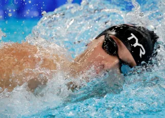 U.S swimmer Bobby Finke, 4×100 women’s relay set world records