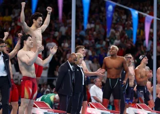 China hands U.S. first loss in men’s 4x100m medley relay