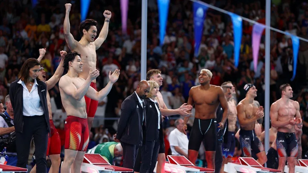 China hands U.S. first loss in men’s 4x100m medley relay