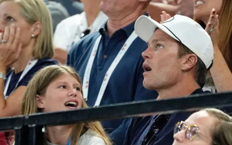 Tom Brady watches Simone Biles at Paris Olympics gymnastics