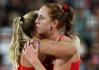 U.S. women lose to Swiss, fail to medal in beach volleyball