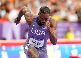 Noah Lyles into Paris Olympic 200m final after finishing 2nd in semis