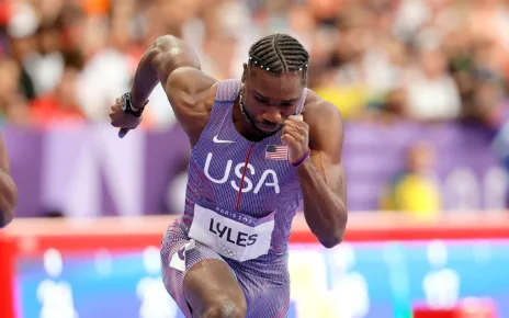 Noah Lyles into Paris Olympic 200m final after finishing 2nd in semis