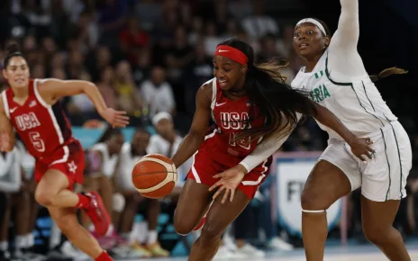 U.S. women’s hoops crushes Nigeria, reaches Olympic semis