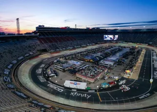 Reports – Bristol Motor Speedway to host Reds-Braves game