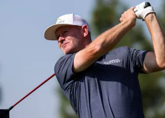 Brandt Snedeker receives Payne Stewart Award honoring character