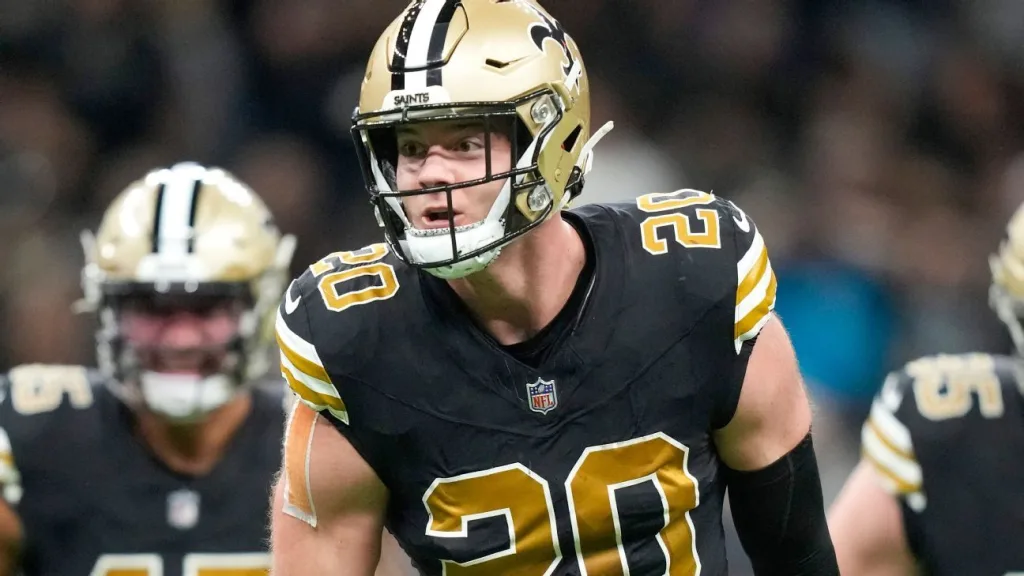 Sources — Saints sign LB Pete Werner to 3-year, M+ extension