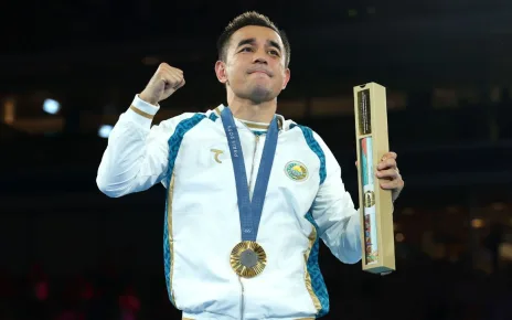 Hasanboy Dusmatov wins boxing gold, now 2-weight Olympic champ