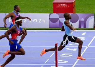 Noah Lyles wins 200m bronze; COVID diagnosis revealed after race