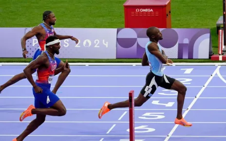 Noah Lyles wins 200m bronze; COVID diagnosis revealed after race