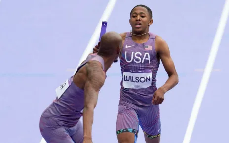 U.S. 4×400 relay team advances in Quincy Wilson’s 1st Olympics race