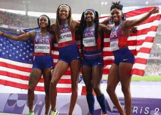 Sha’Carri Richardson rallies U.S. 4×100 relay to Olympic gold