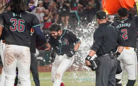 D-backs’ Adrian Del Castillo hits walk-off HR in 2nd MLB game