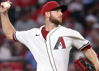 Diamondbacks starter Merrill Kelly returns, improves to 3-0