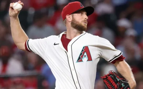 Diamondbacks starter Merrill Kelly returns, improves to 3-0