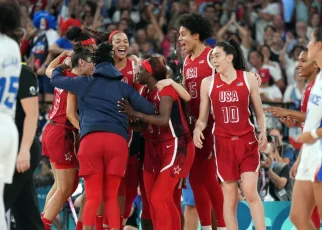 How U.S. women’s basketball beat France to win Olympic gold